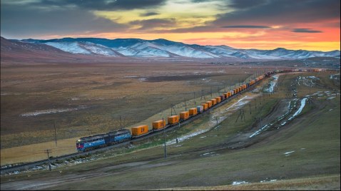 container-train-from-china-to-europe.jpg